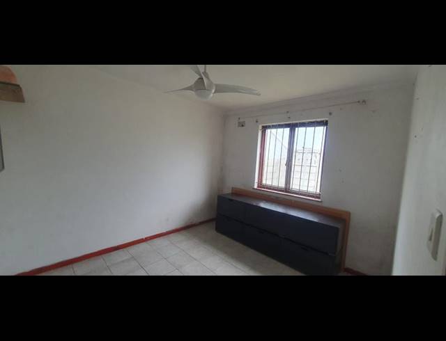 2 BEDROOM HOUSE FOR SALE IN LOTUS RIVER